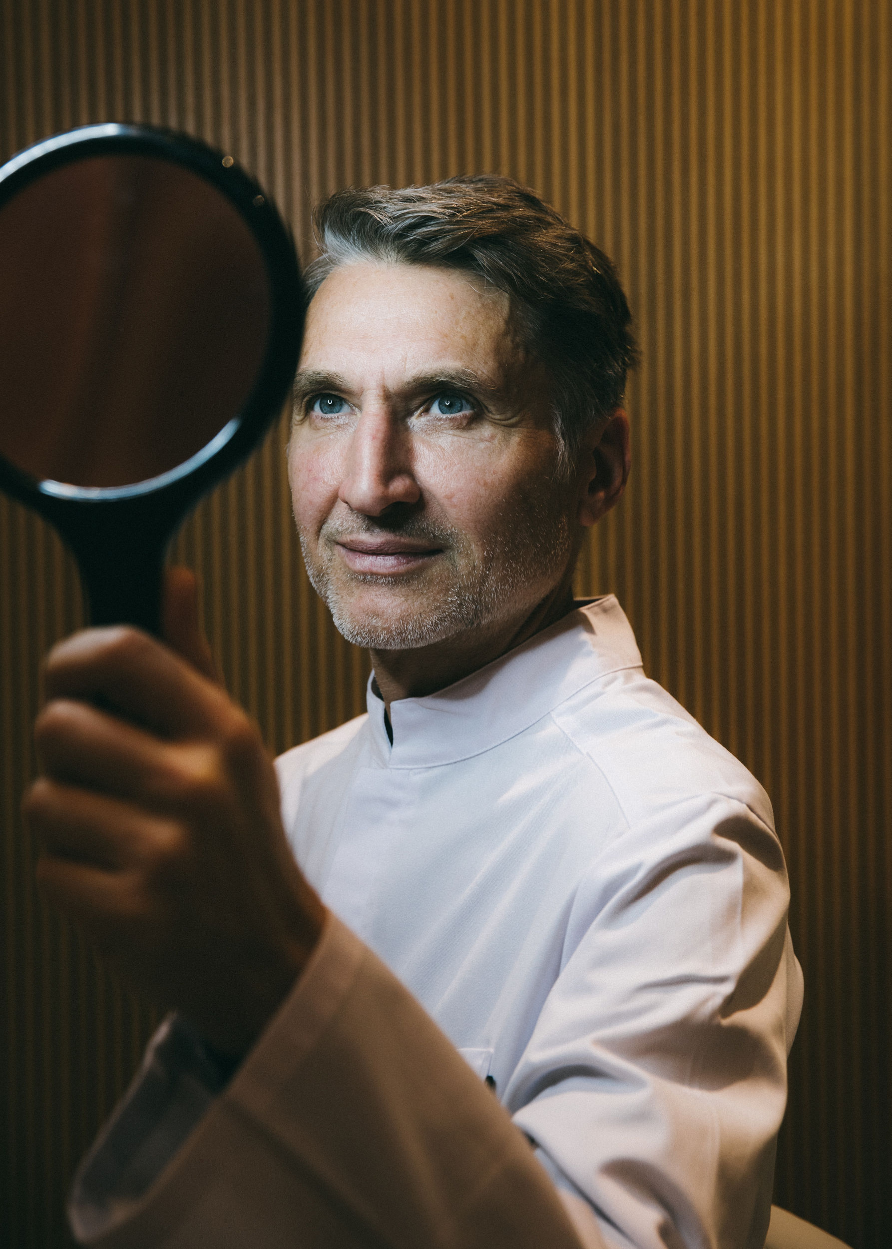 Wer Ist Die Sch nste Im Ganzen Land Dr Med Edouard Manassa